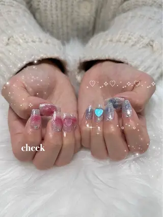 ネイル nail salon CAREY 🎀のネイルデザイン