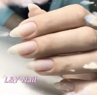 ネイル 🌼 Alinaのネイルデザイン