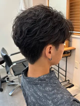 パーマ メンズ 保立メンズカット 千葉駅フェザーパーマのヘアスタイル