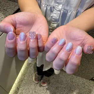 ネイル RIEKO🍒 ワンホン♡推しネイルのネイルデザイン