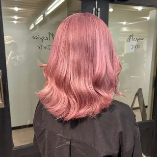 ミディアム カラー ✨うる艶/ブリーチ✨ 𝓡𝒖𝓷𝐚💋のヘアスタイル