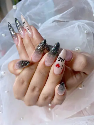 ネイル ホウ エンのネイルデザイン