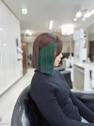 ショート カラー YURI ✨のヘアスタイル