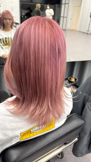 ミディアム 橋本 りくのヘアスタイル