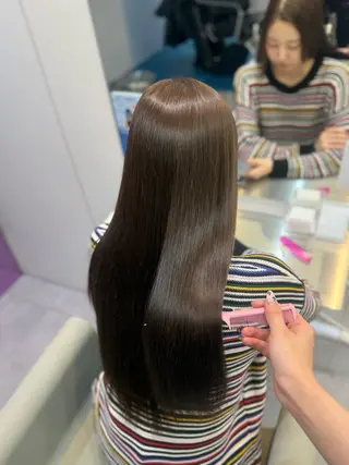 ロング カラー amane໒꒱うる艶 ブリーチ透明感カラーのヘアスタイル