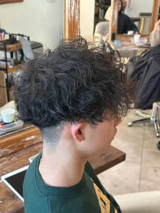 ショート パーマ メンズ スパイキー/ ピンパーマ/緑川雄也のヘアスタイル