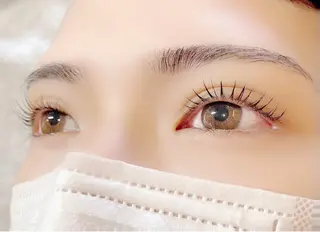 マツエク・マツパ Oui高崎所属・小淵 志妃奈のマツエク・マツパデザイン