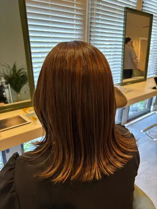 ミディアム カラー 艶髪カラー RINAのヘアスタイル