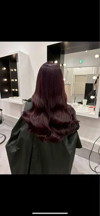 ロング shu ラベンダー/ピンクのヘアスタイル