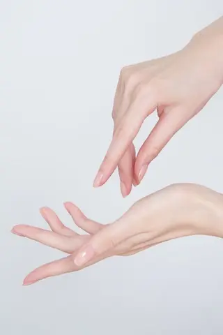 ネイル 細谷 美優のネイルデザイン