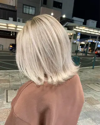 セミロング カラー 🌟ハイトーン/ボブ /RYOJU🌟のヘアスタイル