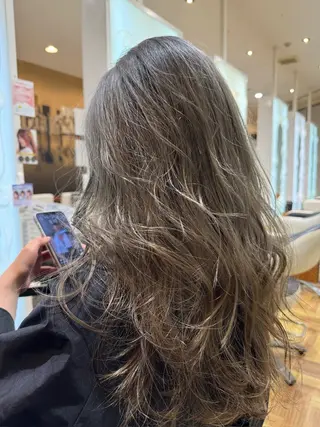 カラー 藤原 剛のヘアスタイル