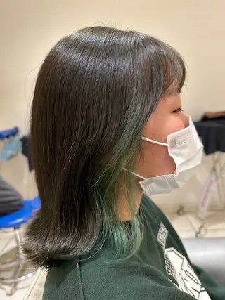 カラー ワンカラーで艶カラー / mizukiのヘアスタイル