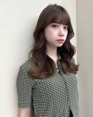 セミロング カラー レイヤー/顔周り /透明感🩶高橋大のヘアスタイル