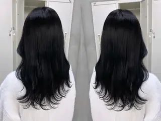 セミロング カラー a .のヘアスタイル