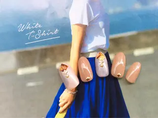 ネイル Nailsalon Charis.yuのネイルデザイン