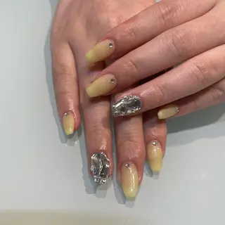 ネイル miu nail所属・MIUNail YUMIのネイルデザイン