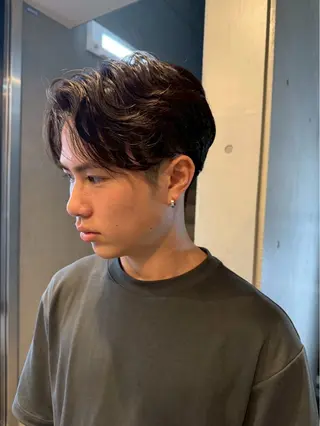 ミディアム メンズ KIRATO💈 メンズ✂️/艶カラーのヘアスタイル