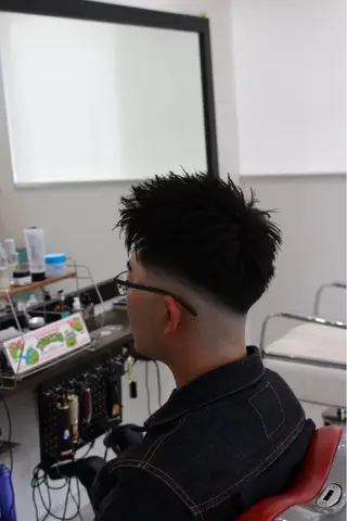 メンズ ババ タケルのヘアスタイル