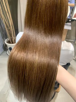 ロング hair  bh.maara所属・bh.maara デザイン／ハイトーンのヘアスタイル