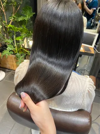 ミディアム 松木 花鈴のヘアスタイル