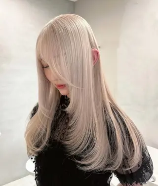 ロング カラー PELE アネックス梅田茶屋町店所属・PELE ハイトーン RIMUのヘアスタイル