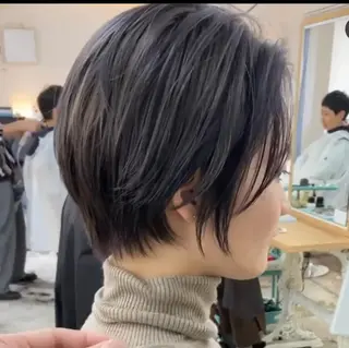 ショート ショートヘア、ボブ こやさん　コヤマのヘアスタイル