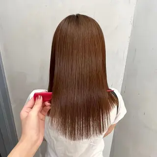 セミロング 𝙆𝙖𝙞🎀🩶 レイヤー/縮毛矯正のヘアスタイル