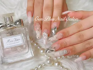 ネイル One Plus Nail Salonのネイルデザイン