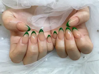 ネイル cachette. 尾関のマツエク・マツパデザイン