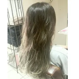 ロング カラー ショートヘア💫 ハイトーン西田拓馬のヘアスタイル