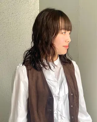 ミディアム カラー パーマ yiye 青山所属・無料カットモデル募集 🌱ひょうがのヘアスタイル