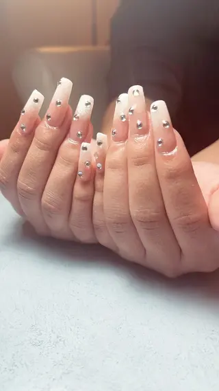 ネイル 金山 沙織のエステ・リラクイメージ