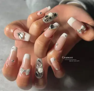 ネイル minako .のネイルデザイン