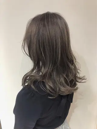 ロング amber池袋所属・美髪矯正・ブリーチ 矯正🫧秋元ゆたかのヘアスタイル