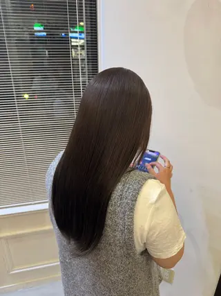 ロング カラー 天野 珠華のヘアスタイル