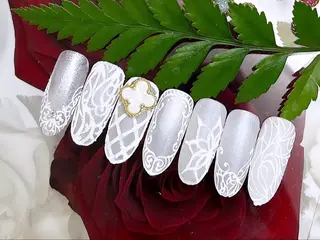 ネイル Ajnail所属・ネイリスト Misaのネイルデザイン