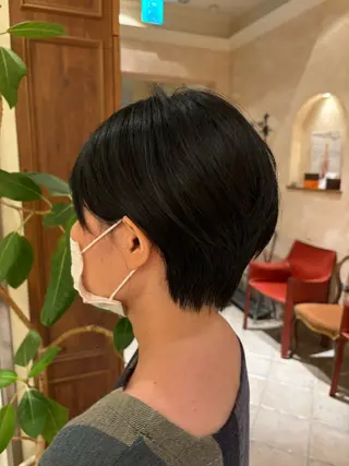 ショート 田内 満里奈のヘアスタイル