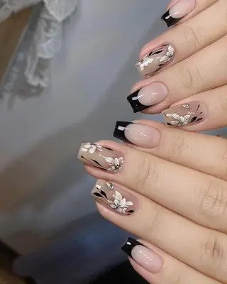 ネイル Yosora nailのネイルデザイン