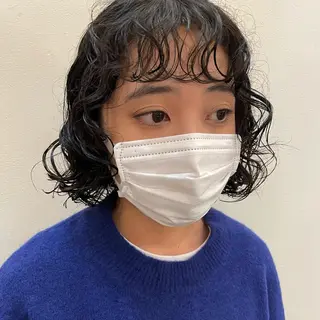 ミディアム パーマ 透明感・艶カラー/ 坂田友梨奈のヘアスタイル