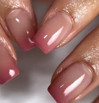 ショート nailsalon　GINA所属・nailsalon GINAのネイルデザイン