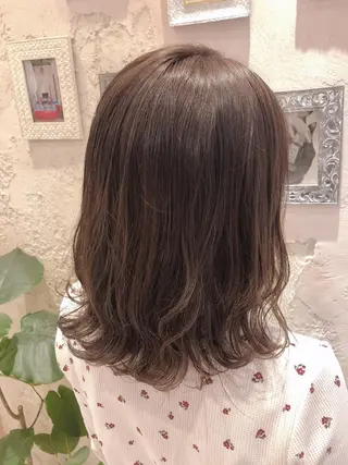 ミディアム 代表山口ひな 髪質改善のプロのヘアスタイル
