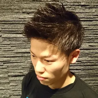 ミディアム Brotokyo BARBERSHOP 銀座店所属・BroTokyo マルのヘアスタイル