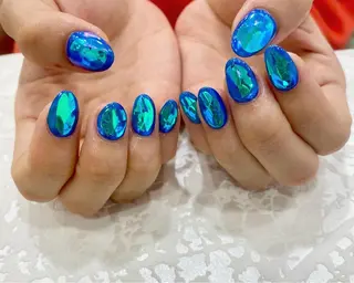 ネイル 安藤 彩乃のネイルデザイン