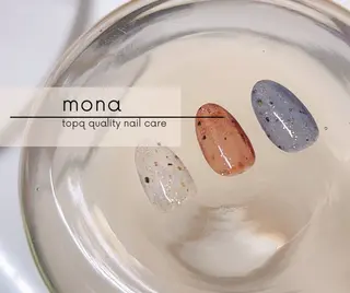 ネイル mona .AMIのネイルデザイン