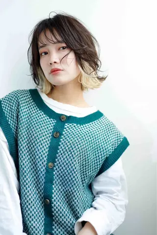 カラー Ɛ>暗髪➕ピンク/ hiroki︎<3のヘアスタイル