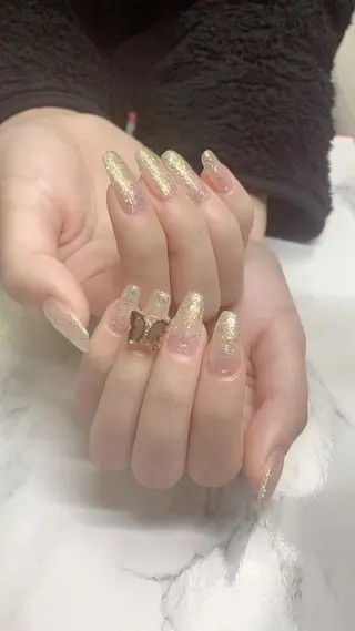 ネイル はな💎ネイル ワンホン、長さ出しのネイルデザイン