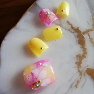 ネイル momohana  のネイルデザイン