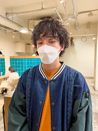 ショート カラー パーマ スパイキーショート/ メンズヘア/hugeのヘアスタイル