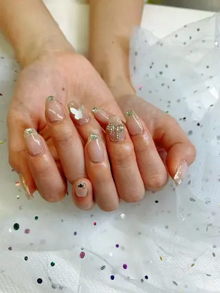 ネイル カラー 🦋ネイルサロン ブラン🌈ゆりのネイルデザイン